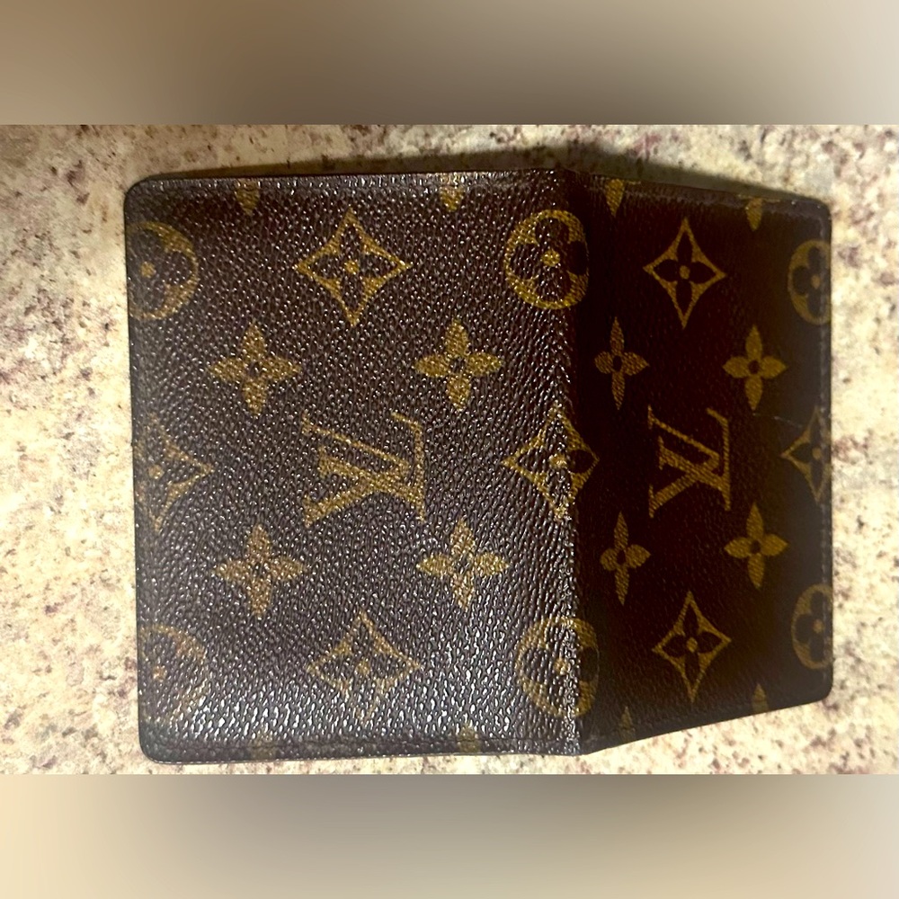 Louis Vuitton Brown Monogram Cardholder 🤎💯🤎AUTHENTIC🤎💯🤎